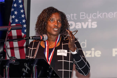 Laurel Brassey Iversen